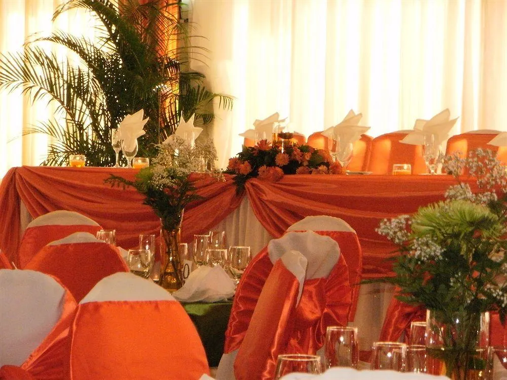Grandiosa Hotel Montego Bay 2*,